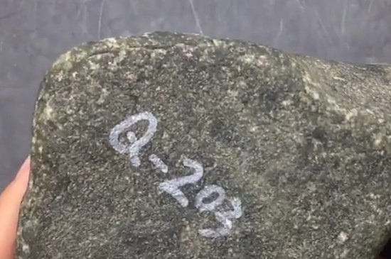 翡翠原石怎么看好坏