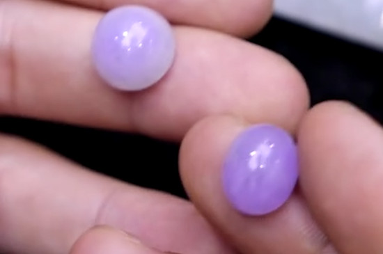 紫罗兰翡翠手串功效
