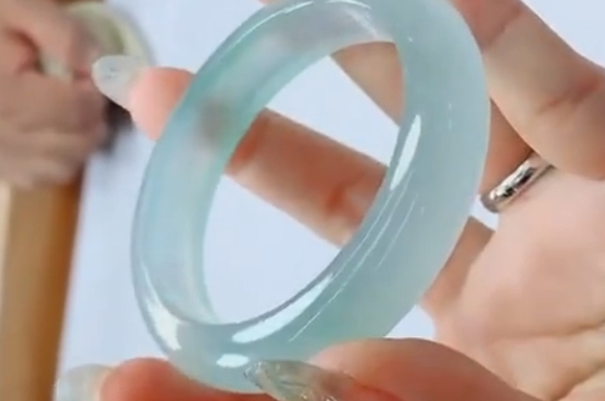 冰种翡翠的鉴别