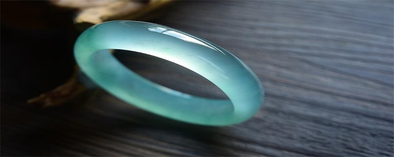 棉絮多的翡翠养人吗