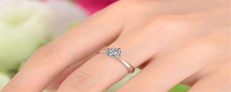 女生戴16号戒指正常吗