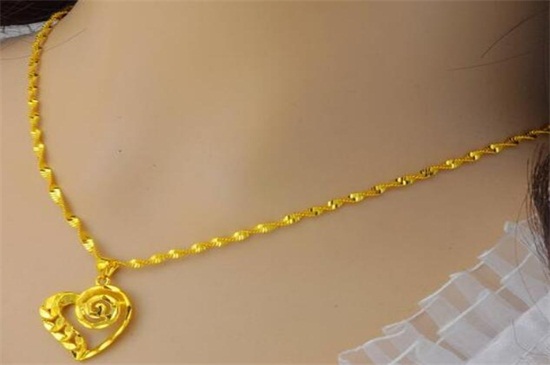 中国黄金和中国珠宝有什么区别