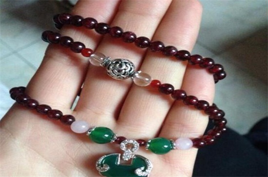 石榴石越戴越亮吗