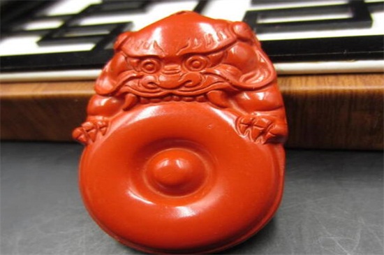 朱砂不能和什么一起戴