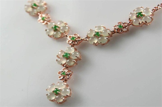 黄金可以用酒精清洗吗