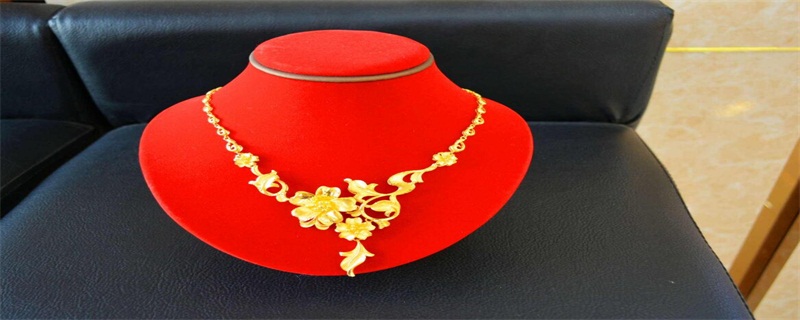 金项链适合什么年龄的人戴