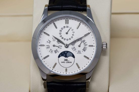 手表mon是什么意思啊