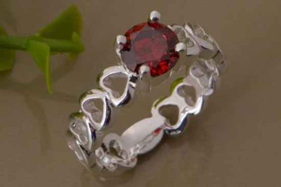 水晶佩戴注意事项