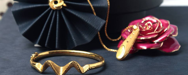 黄金可以用酒精消毒吗