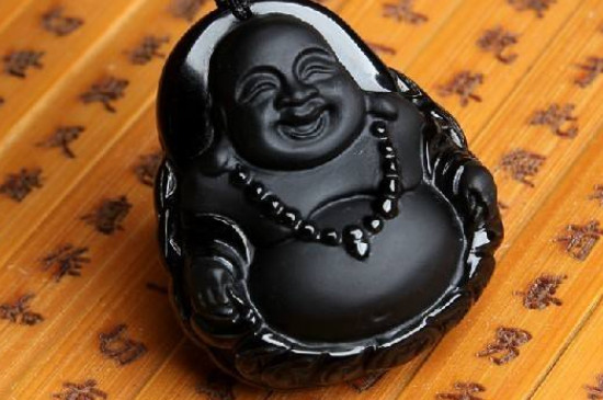 墨翠和黑曜石的区别在哪里