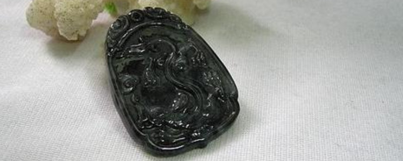 翡翠乌鸡种佩戴功效