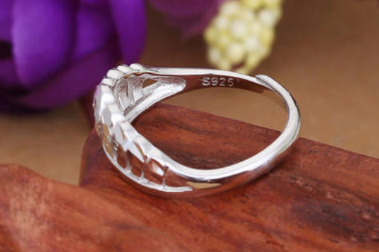 银饰佩戴的注意事项