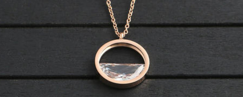 ssteel项链是黄金吗