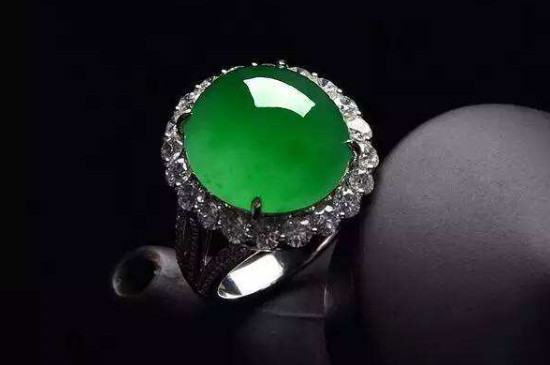 冰种翡翠的寓意和象征