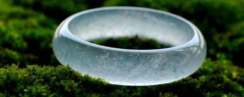 翡翠的五大特点