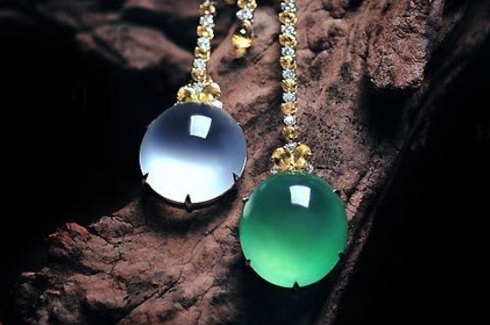 珊瑚玉和翡翠哪个好