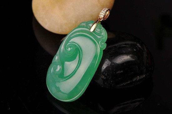 玛瑙、翡翠和玉是什么关系?