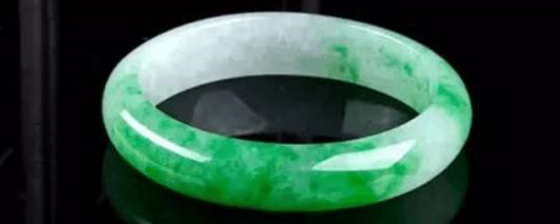 B货翡翠的鉴定特征