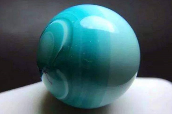 绿松石加瓷什么意思