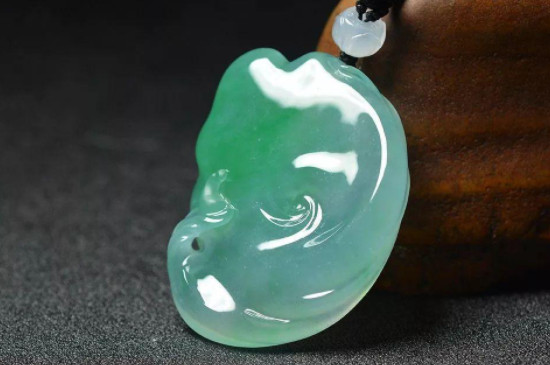 水种翡翠如何鉴别