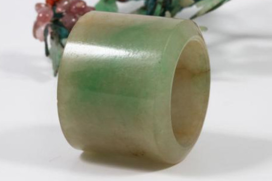 湖水绿翡翠是什么等级