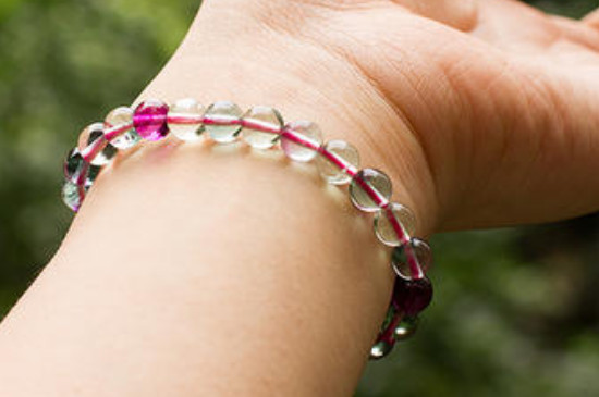 萤石手链可以长期佩戴吗