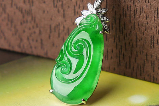 翡翠如意挂件怎样编绳