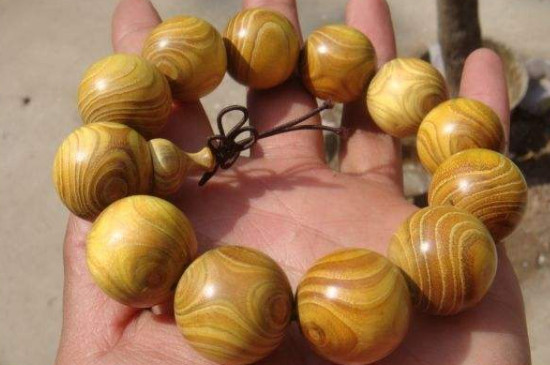 黄金柚手串怎么区分真假