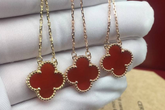 vca专柜是玫瑰金还是黄金