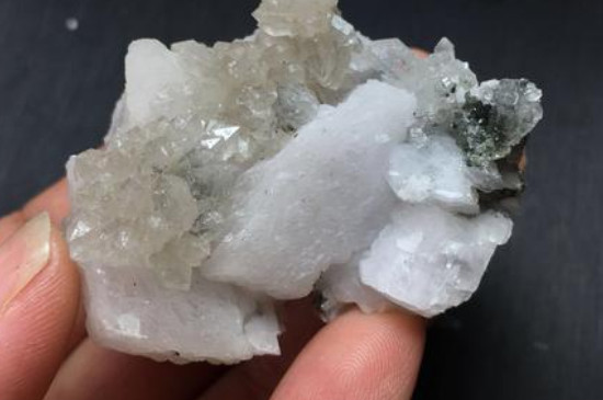 方解石玉是最差的玉吗