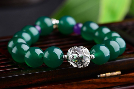 绿玛瑙的功效与作用