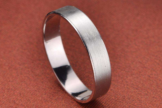 pt950是什么金值钱吗