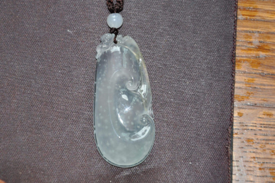 翡翠起刚蓝是什么意思