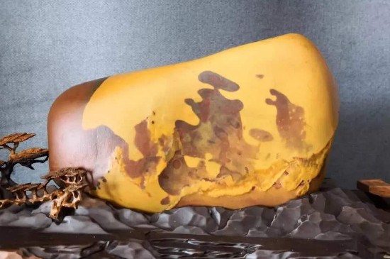 色线和纹裂的区别