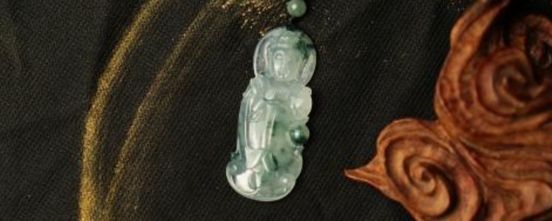 飘蓝花翡翠属于什么种