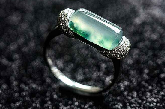 翡翠的色分几个等级