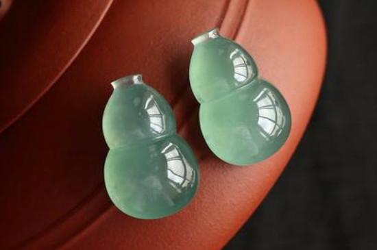 油青种翡翠如何看水头