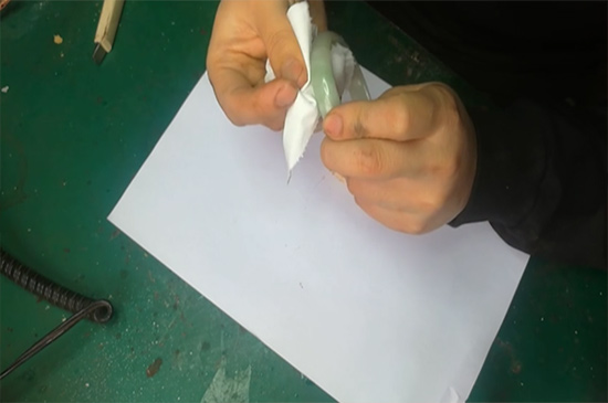 翡翠怎么清洁保养