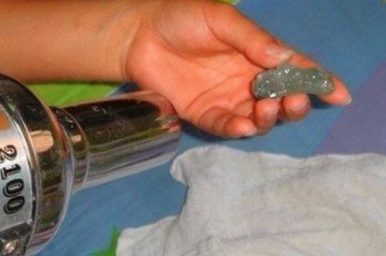 翡翠怎样抛光才能有镜面效果