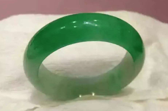 c货翡翠是什么意思