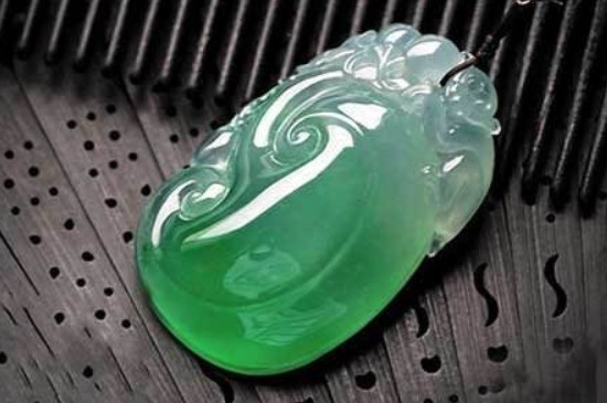 翡翠玉怎么看才是好货