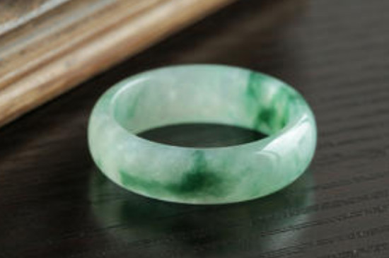 翡翠的种和水的图解，种水决定翡翠的什么