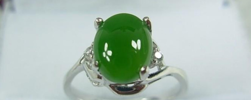如何鉴定翡翠真假鉴别