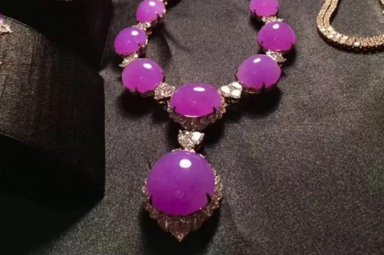 什么样的翡翠才是好的品种，翡翠品种有哪些