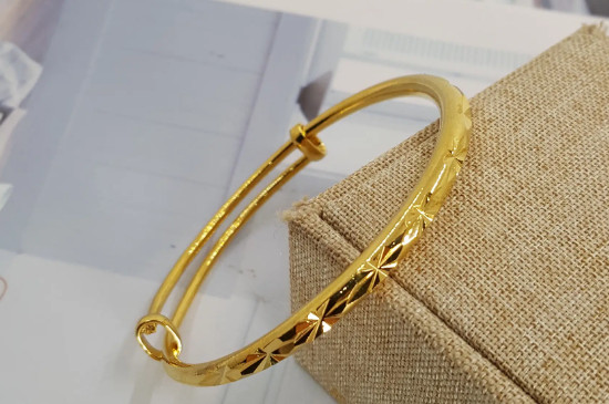 黄金手镯卡扣是纯黄金吗