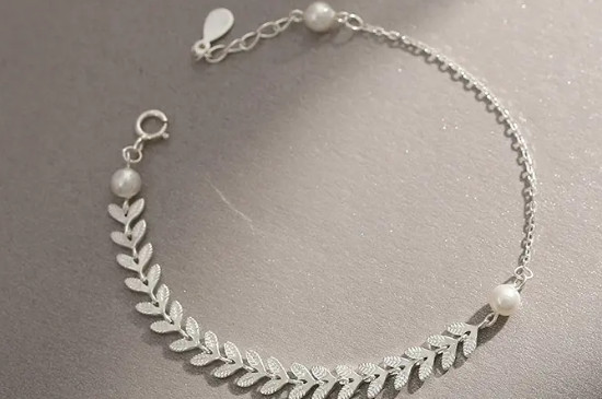 手腕17cm戴多大手链