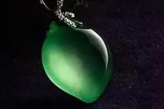 翡翠小万中万大万代表什么