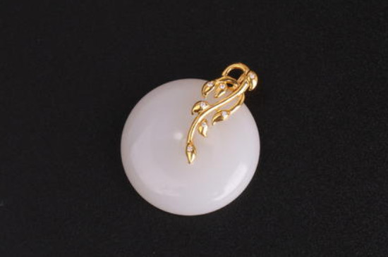 羊脂玉和和田玉区别