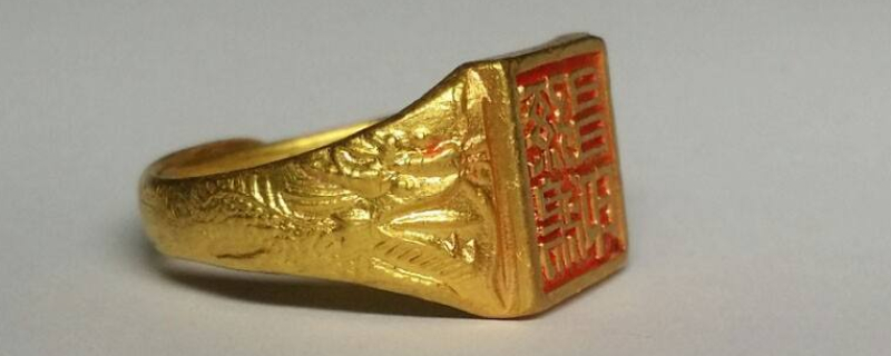 老金是什么黄金会掉色吗