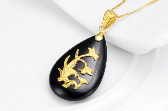 墨玉吊坠有佩戴禁忌